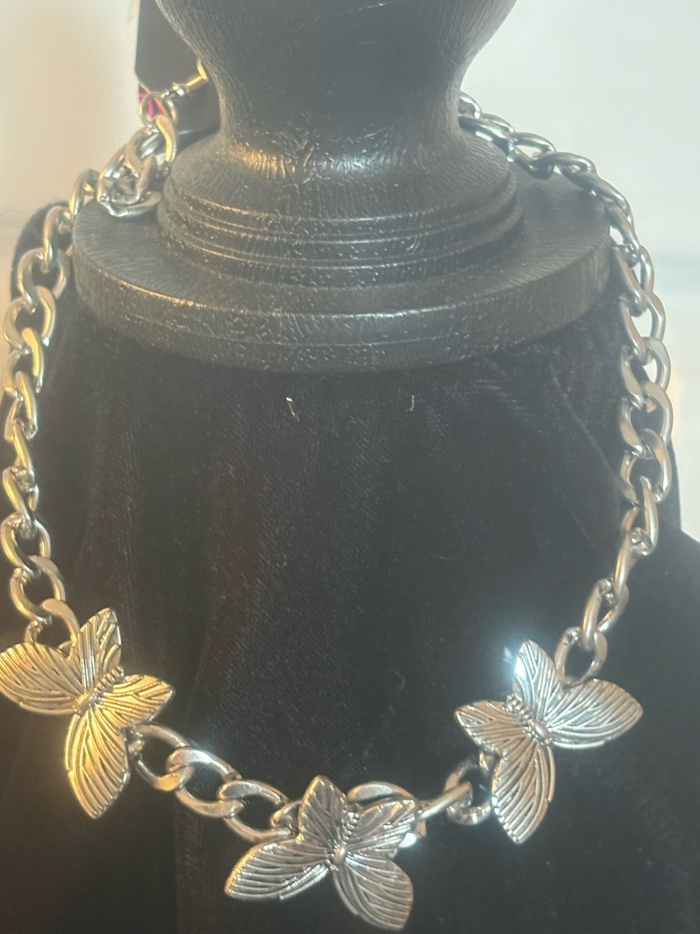 Silver Butterfly Link Necklace - Women Jewelry